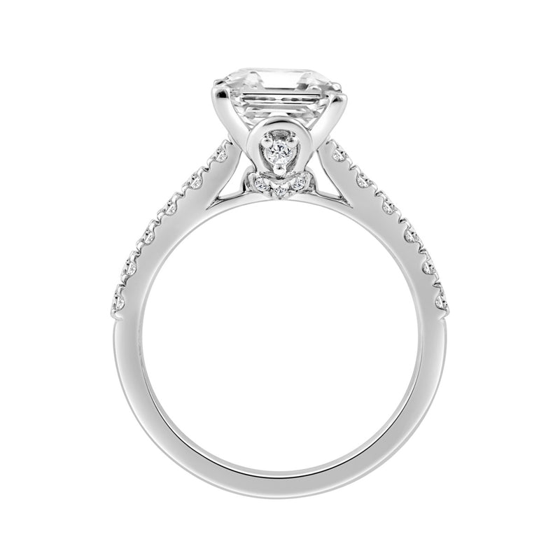 14K WHITE GOLD 2 1/2CT ROUND/CUSHION DIAMOND LADIES RING (CENTER STONE CUSHION DIAMOND 2CT)